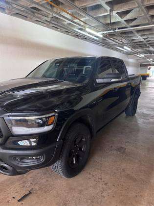 RAM 1500 5.7 V8 GASOLINA REBEL CD 4X4 AUTOMÁTICO